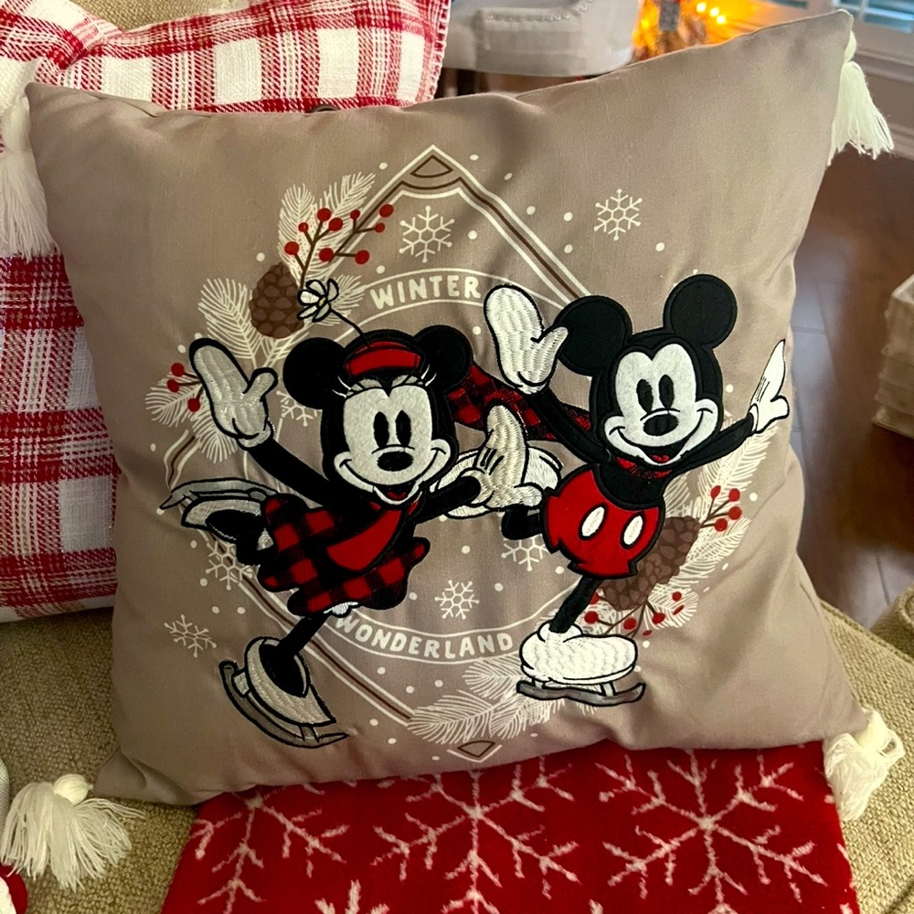 Disney Christmas Mickey & Minnie Mouse Winter Wonderland Pillow